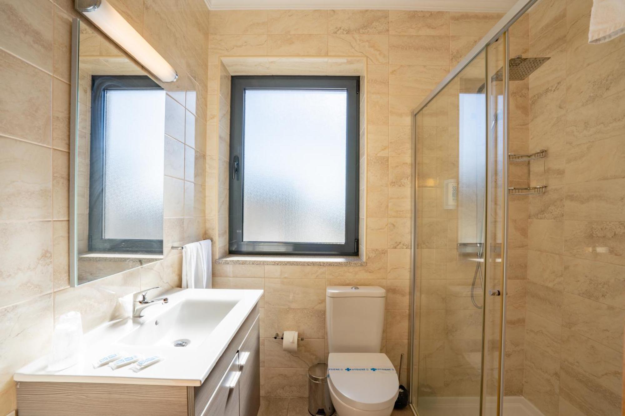 B&B Pensao Avenida Oliveira de Frades Exteriör bild